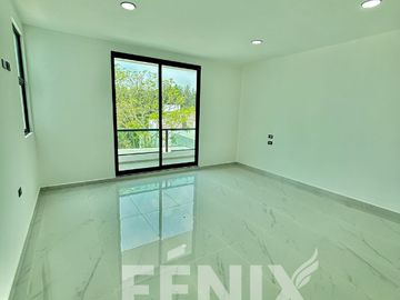 Casa en venta en zona Ánimas- Acabados premium y habitación en planta baja