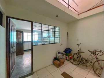 Venta De Casa En Urb. Prolongacion Benavides-Surco