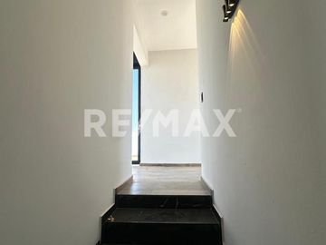 Casa en Venta en Valle Imperial - (3)