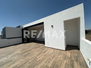 Casa en Venta en Valle Imperial - (3)