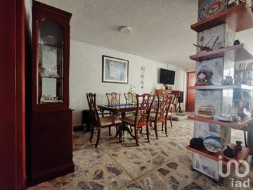 Casa en Juventino Rosas