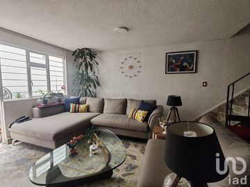 Casa en Juventino Rosas