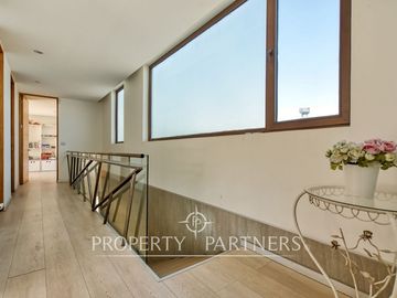 Moderna e impecable casa cercana a Sport francés, colegios.,excelente conectividad