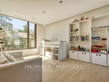 Moderna e impecable casa cercana a Sport francés, colegios.,excelente conectividad