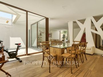 Moderna e impecable casa cercana a Sport francés, colegios.,excelente conectividad