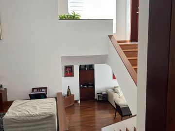 Vendo casa 4 dormitorios en Vista Grande