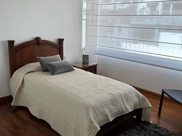 Vendo casa 4 dormitorios en Vista Grande