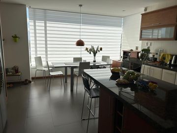 Vendo casa 4 dormitorios en Vista Grande
