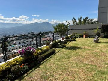 Vendo casa 4 dormitorios en Vista Grande