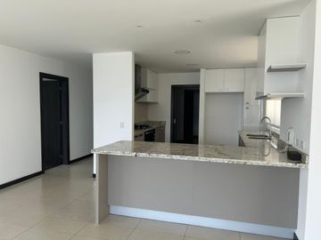Vendo depto con vista en Cumbaya