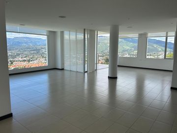 Vendo depto con vista en Cumbaya