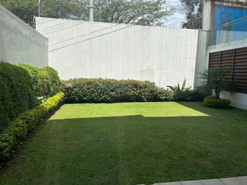 Vendo depto con vista en Cumbaya