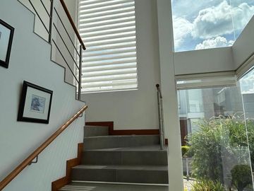 Vendo hermosa casa en Urbanización La Viña