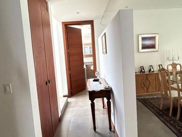 Vendo hermosa casa en Urbanización La Viña
