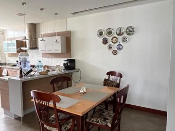 Vendo hermosa casa en Urbanización La Viña