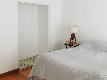 Casa Remodelada 3 dorm. 3 baños Barrio Seguro Venta Ñuñoa