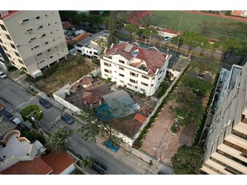 Oportunidad Única! Venta de Edificio Comercial en Ecuador, Guayaquil.