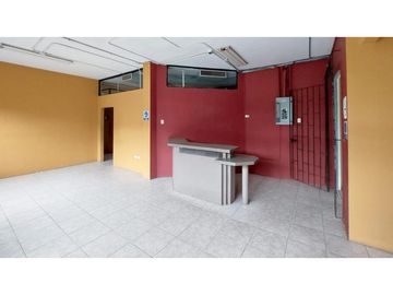 Via Daule se alquila bodega de 4000 m2