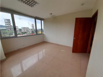 Edificio Corporativo en venta en San Eduardo, Norte de Guayaquil