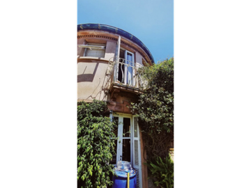 Encanto Alemán en Viña del Mar – Casa Única en Traslaviña