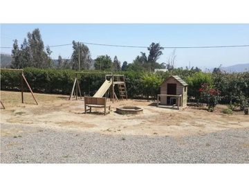 Hermosa Parcela en Venta en Condominio Hacienda Limache