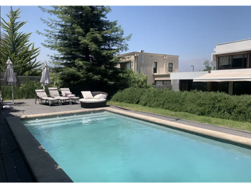 VENTA CASA EN CONDOMINIO LOS LITRES, LO BARNECHEA