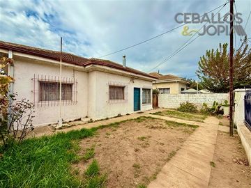 Casa en Venta en Victoria, Villa Alemana