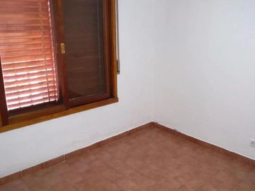 Complejo de Departamentos en venta - 7 UFs - Trista Suarez