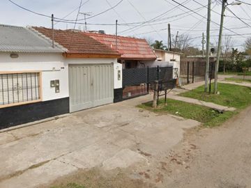Complejo de Departamentos en venta - 7 UFs - Trista Suarez
