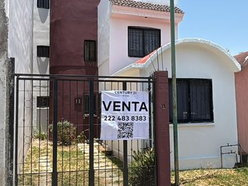 VENTA DE CASA GEO VILLAS SAN JACINTO - ZONA FINSA Y VW