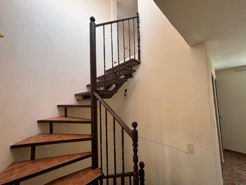 VENTA DE CASA GEO VILLAS SAN JACINTO - ZONA FINSA Y VW