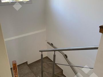 VENTA CASA CON DPTO CALLE ELORDI AL 600. Bº UNION RESIDENCIAL PLOTTIER NEUQUEN