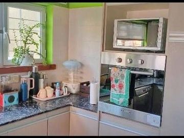 VENTA CASA CON DPTO CALLE ELORDI AL 600. Bº UNION RESIDENCIAL PLOTTIER NEUQUEN