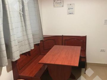 VENTA CASA CON DPTO CALLE ELORDI AL 600. Bº UNION RESIDENCIAL PLOTTIER NEUQUEN