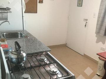 VENTA CASA CON DPTO CALLE ELORDI AL 600. Bº UNION RESIDENCIAL PLOTTIER NEUQUEN