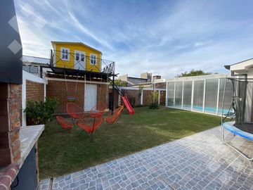 VENTA CASA CON DPTO CALLE ELORDI AL 600. Bº UNION RESIDENCIAL PLOTTIER NEUQUEN