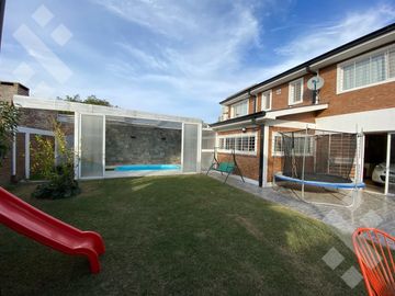 VENTA CASA CON DPTO CALLE ELORDI AL 600. Bº UNION RESIDENCIAL PLOTTIER NEUQUEN