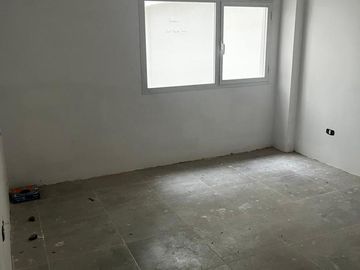 VENTA DE DEPARTAMENTO  1 DORMITORIO EN POZO - CENTRO DE NEUQUÉN