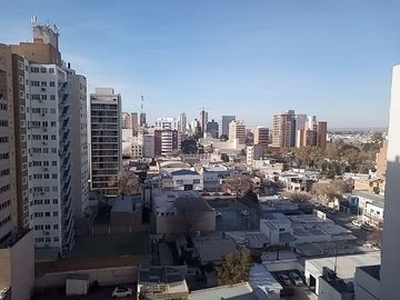 VENTA DE DEPARTAMENTO  1 DORMITORIO EN POZO - CENTRO DE NEUQUÉN