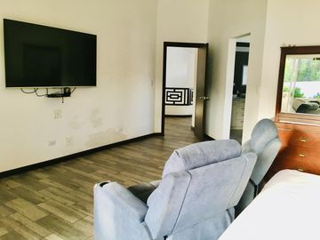 Venta casa Guayllabamba Quito. En urbanización * JA
