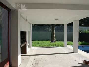 3 DORM | MARTIN CASTRO al 2300