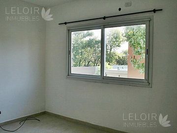 3 DORM | MARTIN CASTRO al 2300