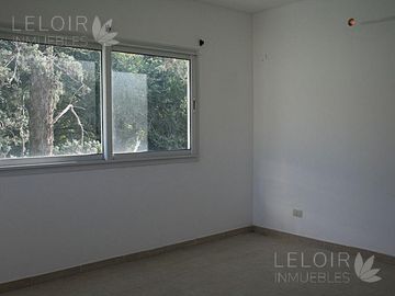3 DORM | MARTIN CASTRO al 2300