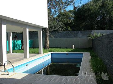 3 DORM | MARTIN CASTRO al 2300
