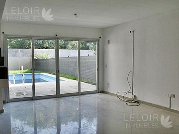 3 DORM | MARTIN CASTRO al 2300