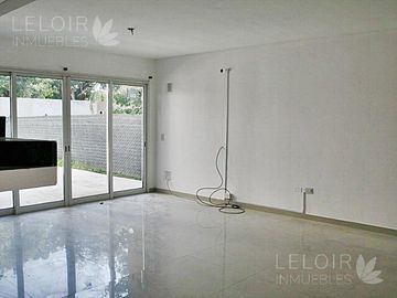 3 DORM | MARTIN CASTRO al 2300