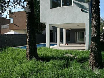 3 DORM | MARTIN CASTRO al 2300