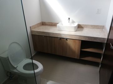 Casa (E) en Venta en Albarella