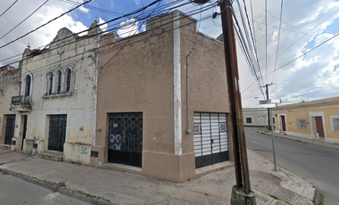 Casas(446) para Remodelar en Venta en Merida Centro