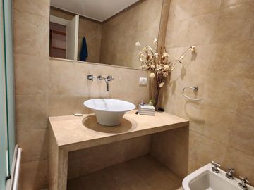 OPORTUNIDAD Venta impecable Departamento 3 Amb en Terrazas de la Bahía Nordelta